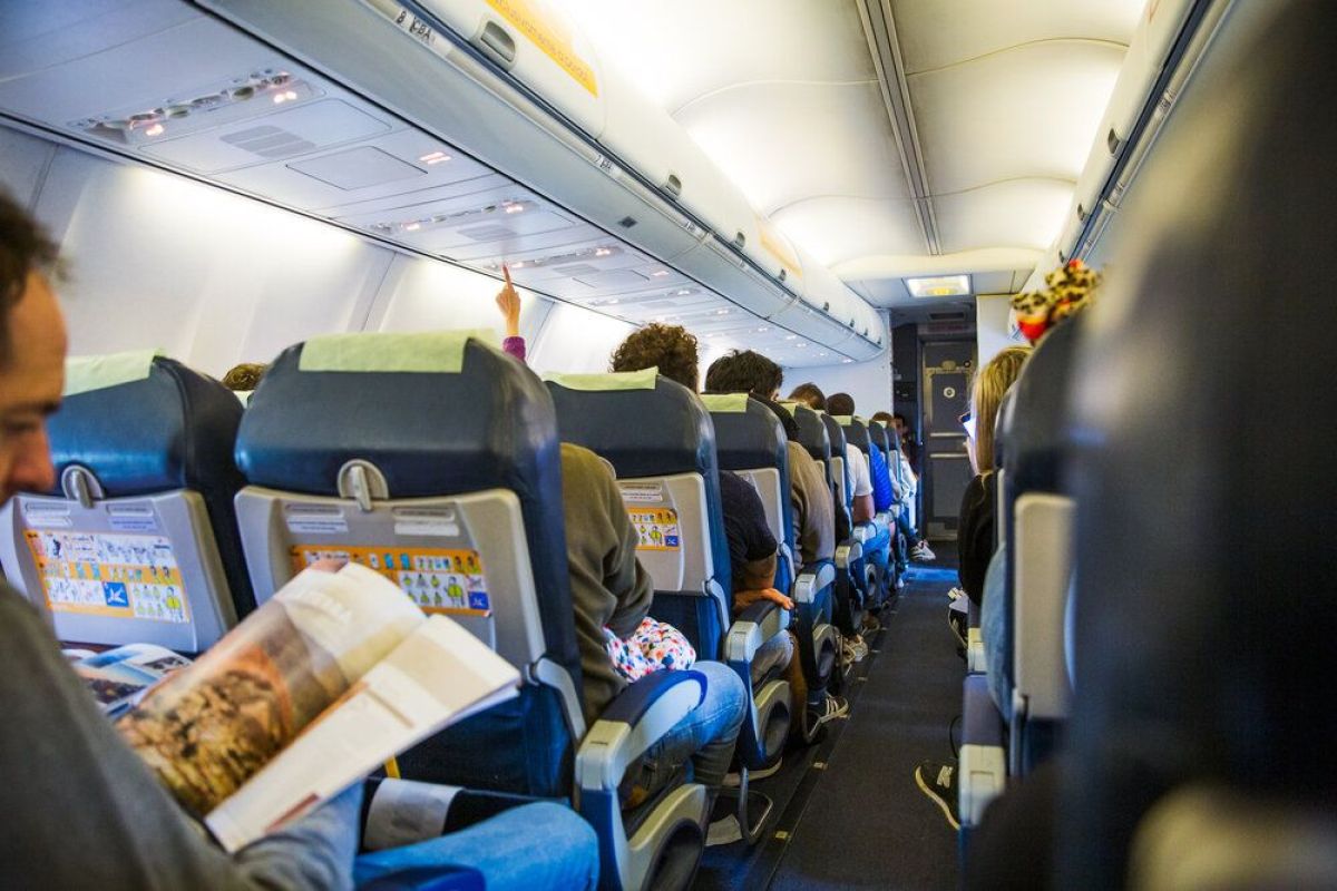 Un pasajero entró en paro y murió en pleno vuelo desde Bariloche a Córdoba