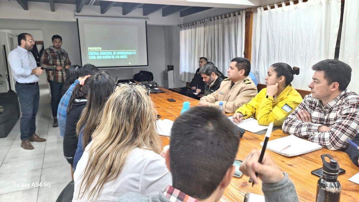 Integrantes de CESMA expusieron el proyecto en Villa la Angostura