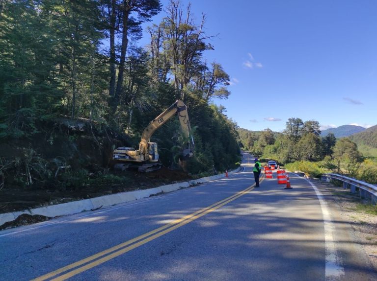Vialidad comenzó la obra de desvío en la Ruta 40 donde se produjo el ...