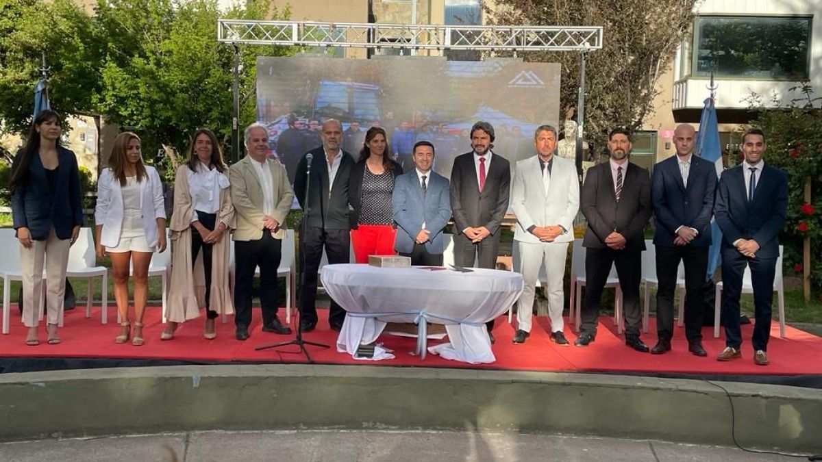 Saloniti, funcionarios y concejales asumieron sus cargos para el período 2023-2027