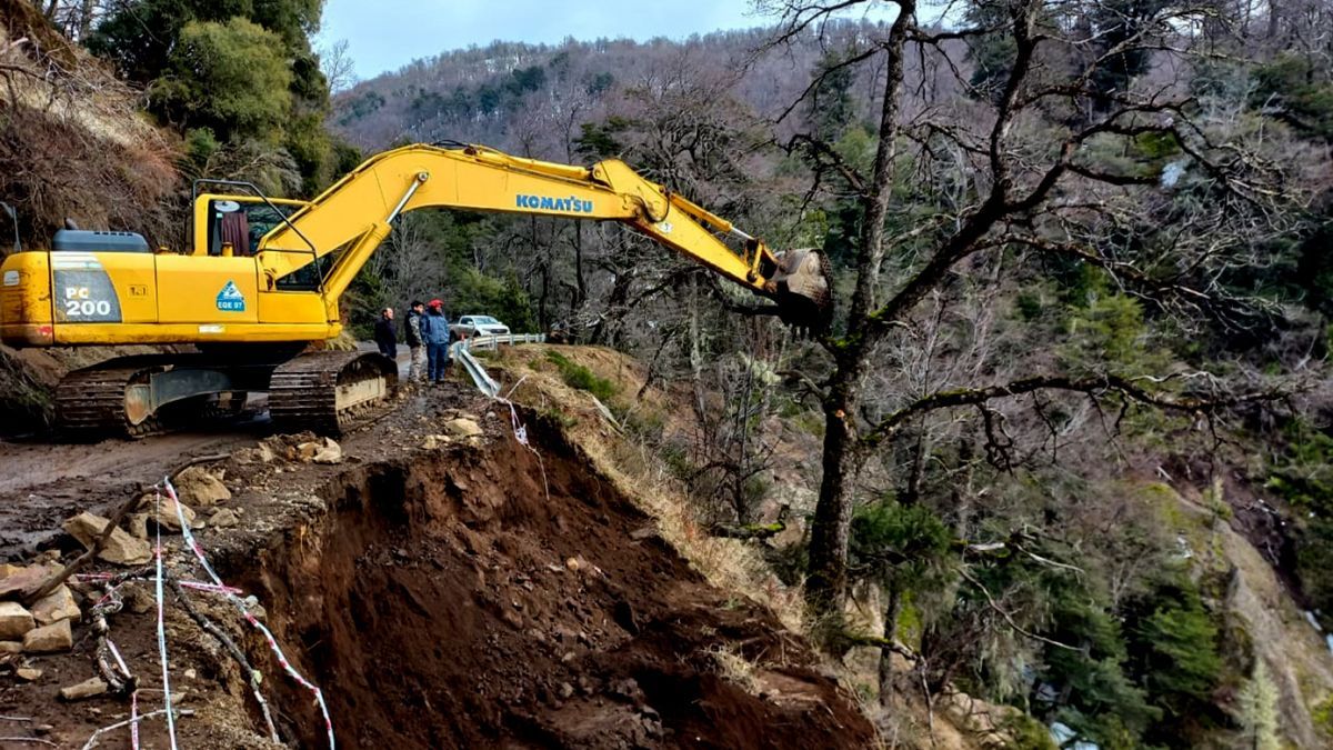Iniciaron trabajos de reparación en el acceso a Quila Quina