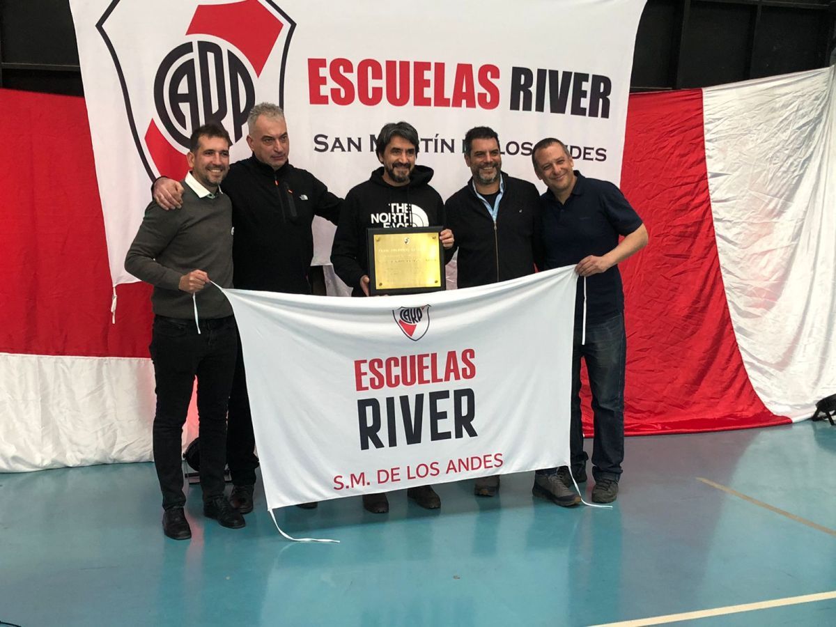 River inauguró su escuela de fútbol en San Martín de los Andes