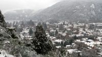 Advierten por calles congeladas y piden evitar la circulación en San Martín de los Andes