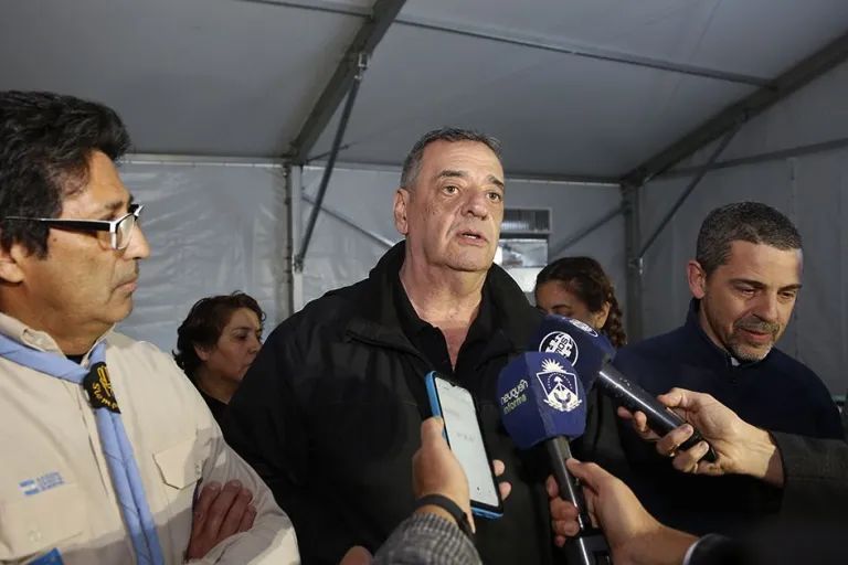 Provincia habilita un centro nocturno para personas en situación de calle en Ciudad Deportiva