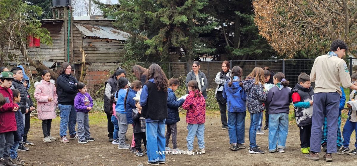 El Arenal celebró a lo grande el Día del Niño con juegos, teatro y regalos