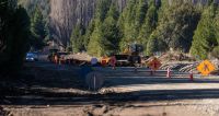 Informan las zonas de tareas donde avanzan los trabajos de pavimentación en la Ruta Provincial 62 hacia Lolog