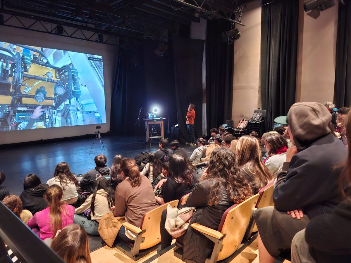 Estudiantes sanmartinenses participaron de un encuentro virtual con científicos que exploran el fondo del Mar Argentino