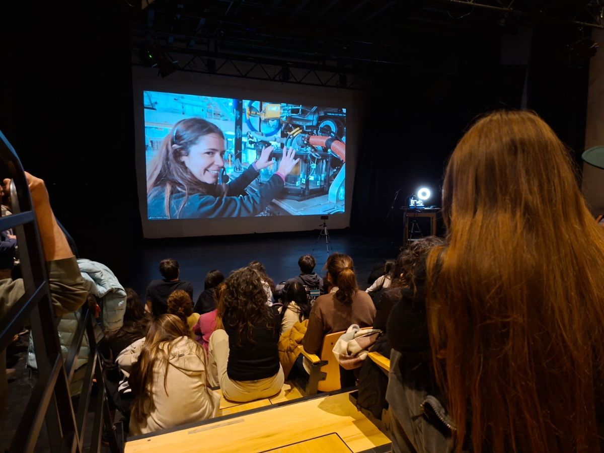 Estudiantes sanmartinenses participaron de un encuentro virtual con científicos que exploran el fondo del Mar Argentino