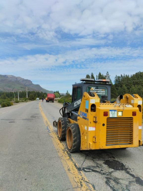 Vialidad Nacional realiza trabajos de bacheo sobre la Ruta 40 entre San ...