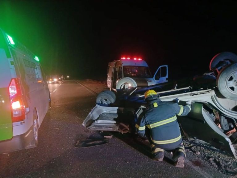Dos personas heridas tras un vuelco en la Ruta 237 | La Montaña Noticias