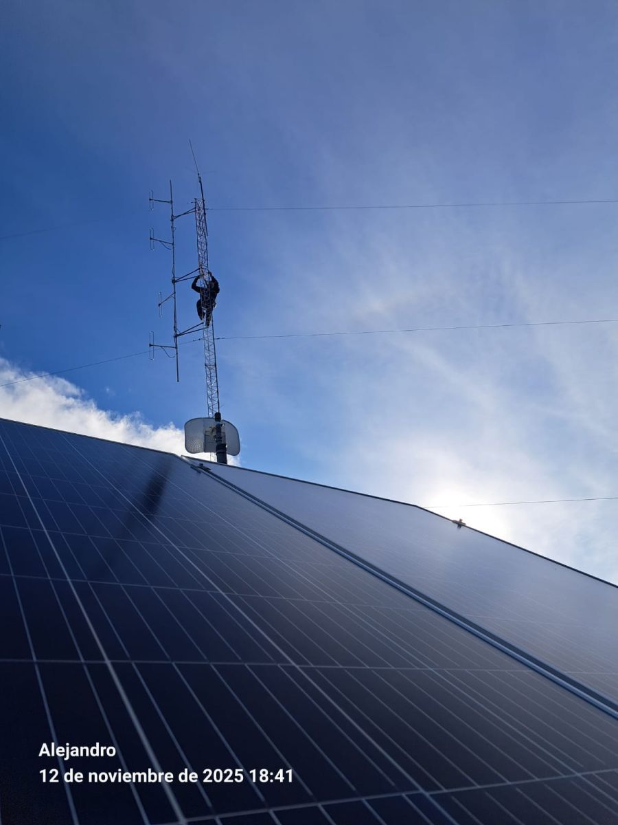 Bomberos de Meliquina refuerzan su red de comunicaciones para la temporada de incendios