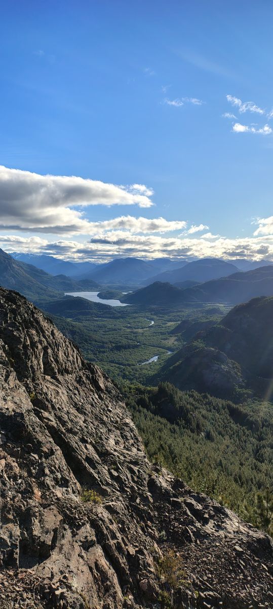 Bomberos de Meliquina refuerzan su red de comunicaciones para la temporada de incendios