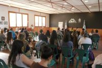 Presentaron el libro “Adopción. Entre saberes” en San Martín de los Andes