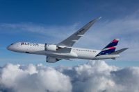 Marina González: "Los vuelos Neuquén - Santiago de Chile son un hito para la conectividad en la provincia”