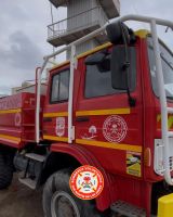 Un árbol de gran porte cayó sobre una vivienda en San Martín de los Andes