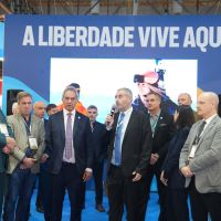 Neuquén coordina un evento de lanzamiento de la temporada de pesca con Chile para septiembre.