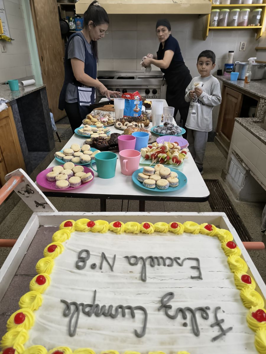 La Escuela Especial N° 8 celebró sus 39 años con la comunidad