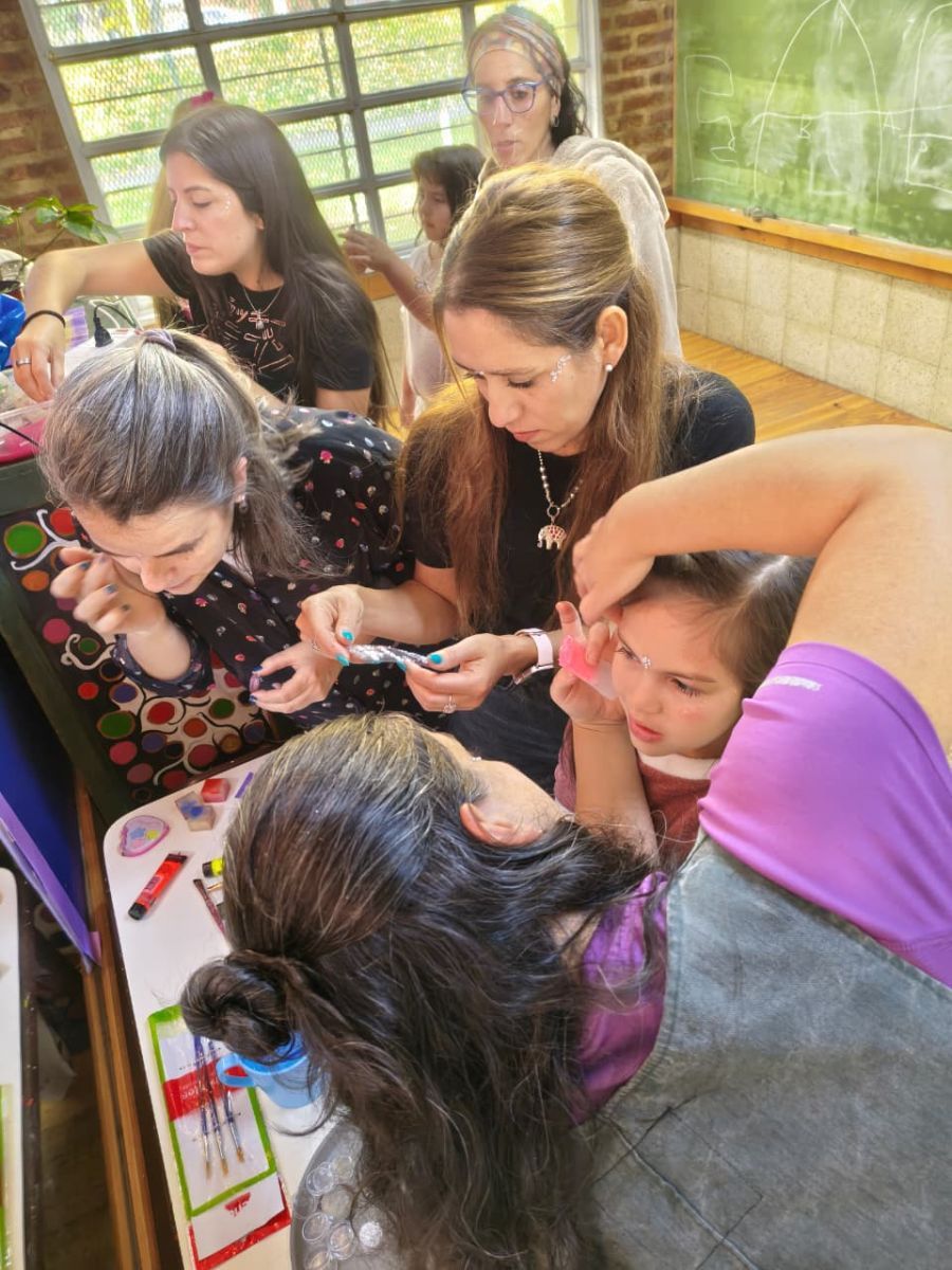 La Escuela Especial N° 8 celebró sus 39 años con la comunidad