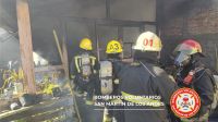 Incendio en barrio La Cascada: rápido accionar evitó la propagación a viviendas
