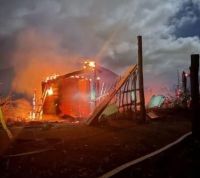 San Martín de los Andes: incendio dejó a una familia con pérdidas totales y lanzan un llamado urgente a la solidaridad