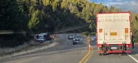 Piden circular con extrema precaución sobre la Ruta Nacional 40 cerca de Villa La Angostura