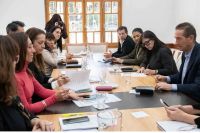 Educación suspendió la resolución 411 y ratificó avances en reclamos docentes