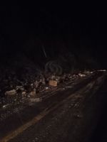 Despejan un derrumbe en la Ruta 40 y piden circular con extrema precaución