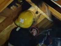 Bomberos intervino por un incendio en el tiraje de una estufa a leña