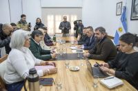 El Gobierno neuquino inició las negociaciones salariales con los gremios estatales