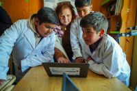 Starlink llevará internet satelital a 6.000 escuelas rurales de Argentina