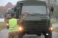 Llegó a Zapala una nueva tanda de camiones Unimog U-4000 para la VI Brigada de Montaña