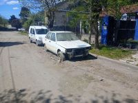 Retiraron vehículos abandonados de las calles tras notificar a sus propietarios